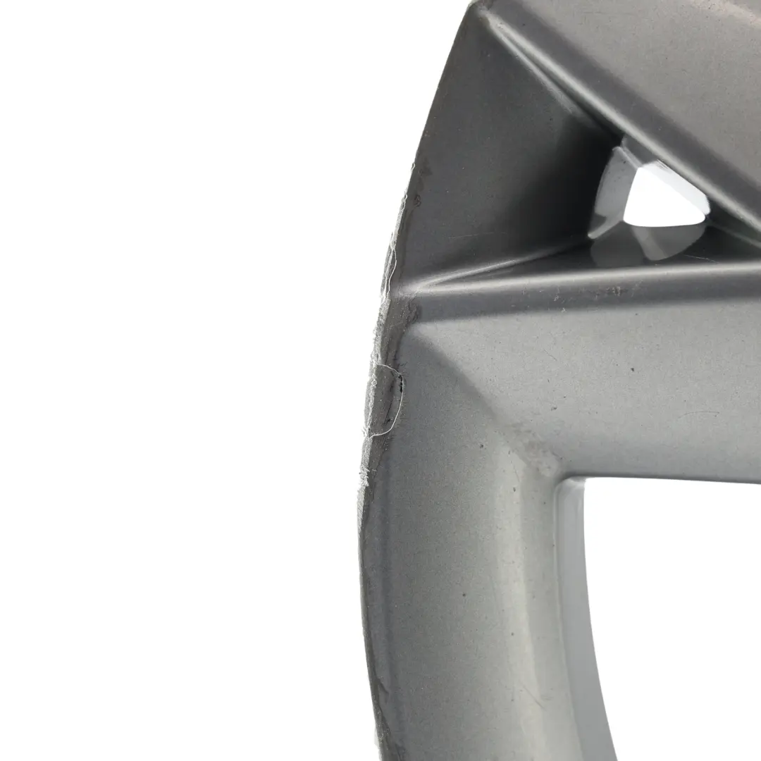 Jante grise en alliage 19" 8.5J ET:32 flèche l'étoile pour Audi A5 8T à propos du numéro de pièce 8T0601025F Audi A5 8T Jante grise en alliage 19" 8.5J ET:32 flèche l'étoile - SKU 8T0601025F-4 - Numéro de pièce 8T0601025F