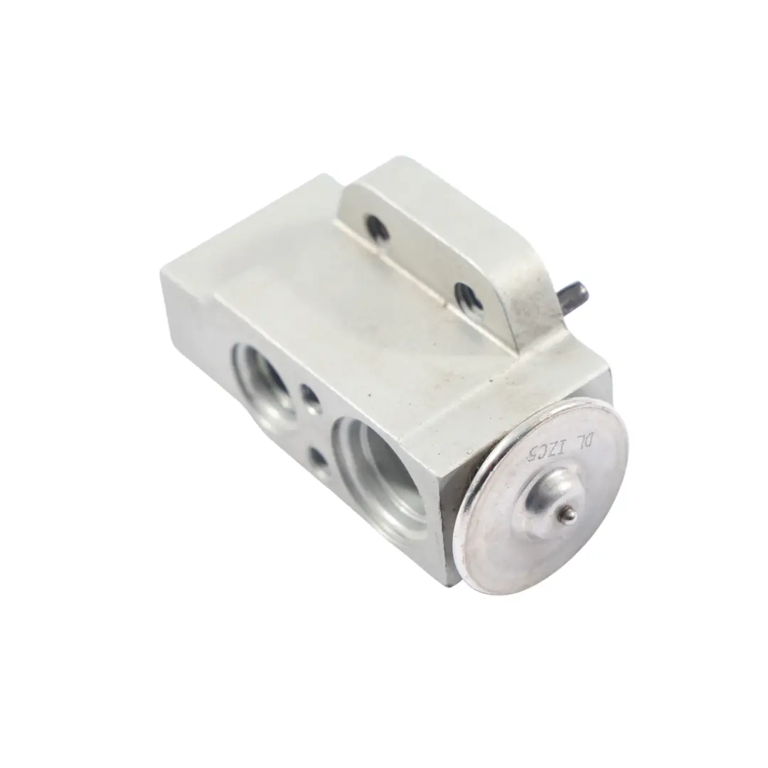 Audi A4 B8 A5 8T Vanne Expansion Régulateur Climatisation - SKU 8T0820679 - Numéro de pièce 8T0820679