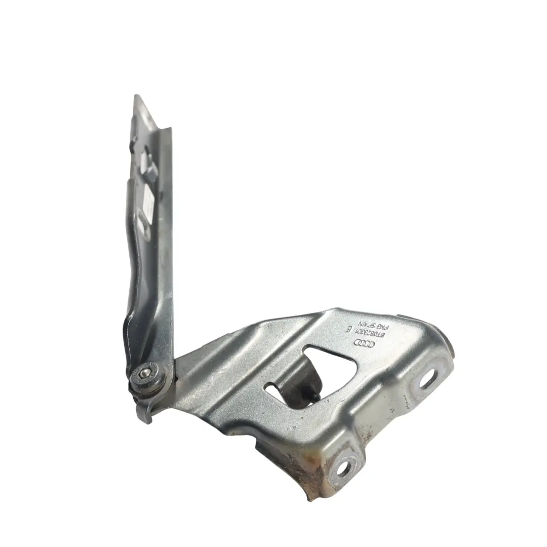 Cerniera Cofano Anteriore Sinistra Grigio Daytona Z7S per Audi A5 8T con numero di parte 8T0823301E Audi A5 8T Cerniera Cofano Anteriore Sinistra Grigio Daytona Z7S - SKU 8T0823301E-DGR - Numero di parte 8T0823301E