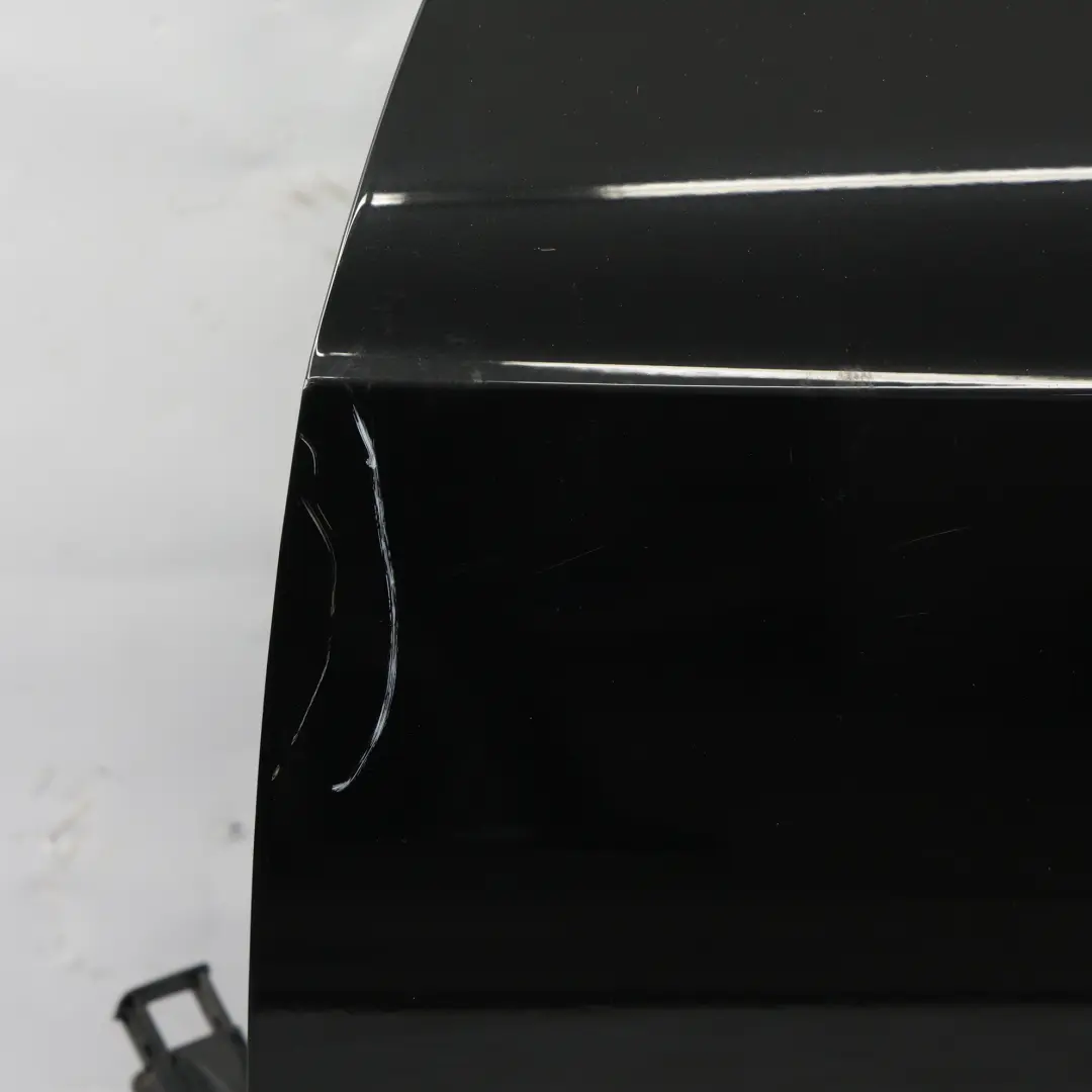 Coupé Porta anteriore sinistra Phantom Black Nero - LZ9Y per Audi A5 8T con numero di parte 8T0831051C Audi A5 8T Coupé Porta anteriore sinistra Phantom Black Nero - LZ9Y - SKU 8T0831051C-PHB - Numero di parte 8T0831051C