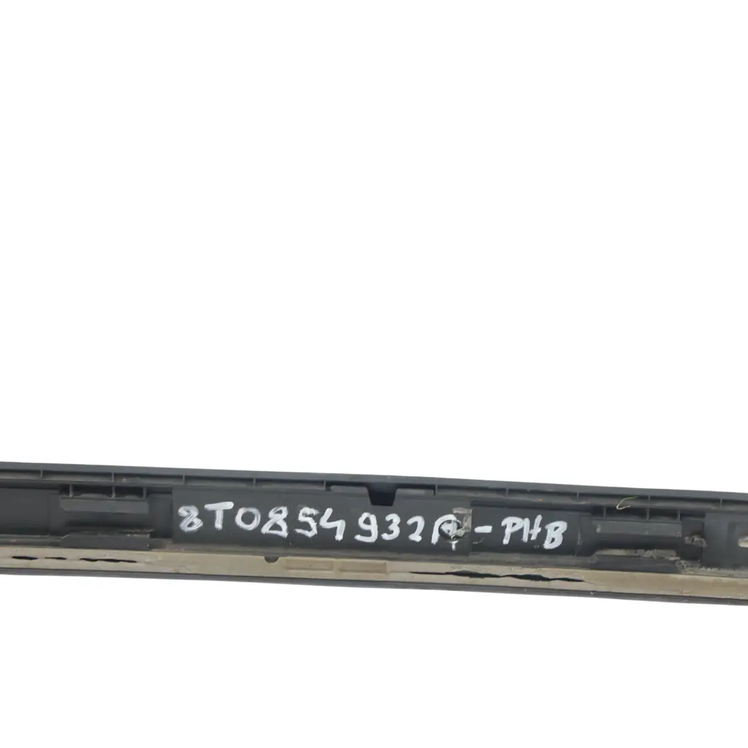 Battitacco Porta Anteriore Destro Nero Phantom Z9Y per Audi A5 8T Coupe con numero di parte 8T0854932A Audi A5 8T Coupe Battitacco Porta Anteriore Destro Nero Phantom Z9Y - SKU 8T0854932A-PHB - Numero di parte 8T0854932A