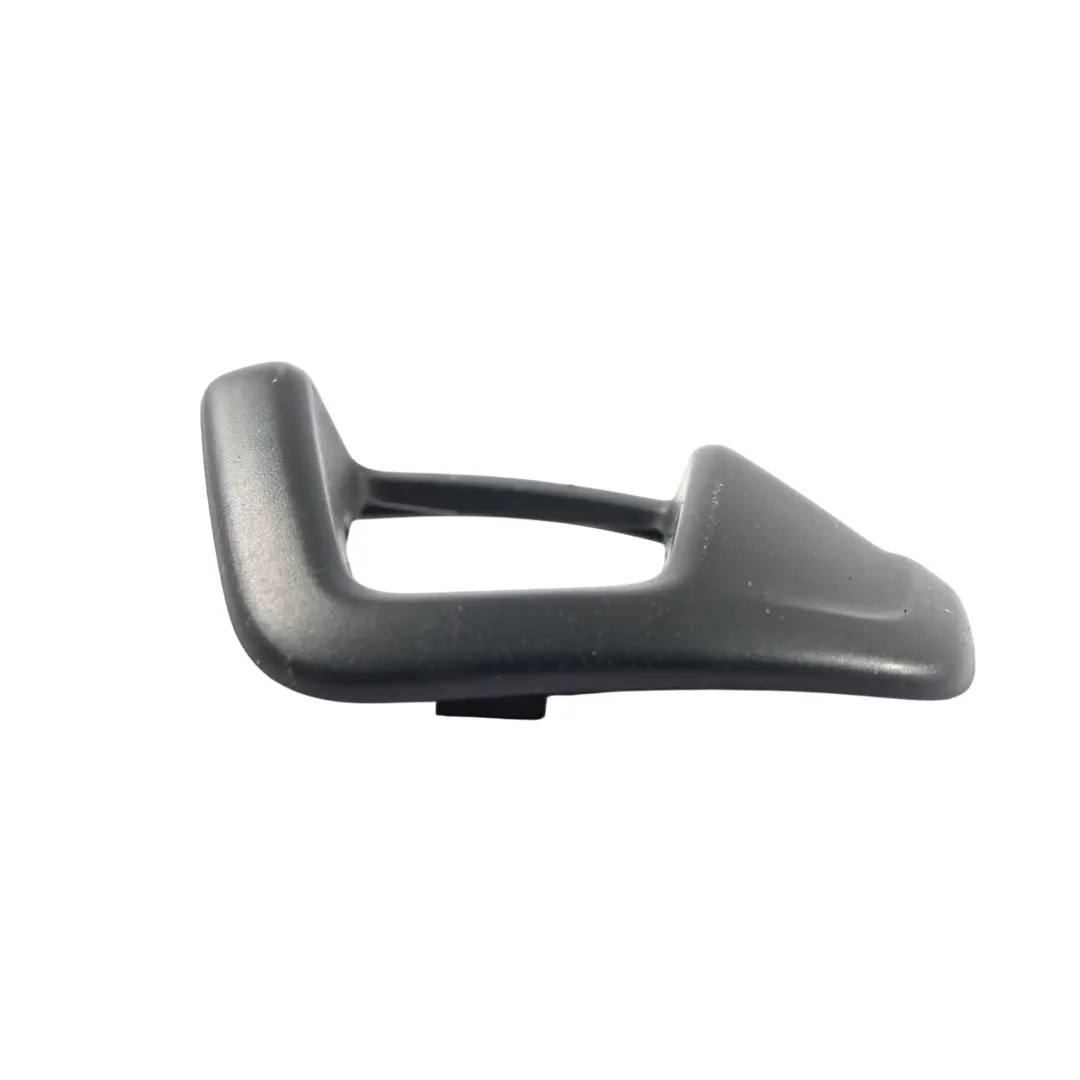 Manija Asiento Delantero Cubierta Negra Derecha para Audi A5 8T Coupe con número de pieza 8T0881608B Audi A5 8T Coupe Manija Asiento Delantero Cubierta Negra Derecha - SKU 8T0881608B - Número de pieza 8T0881608B