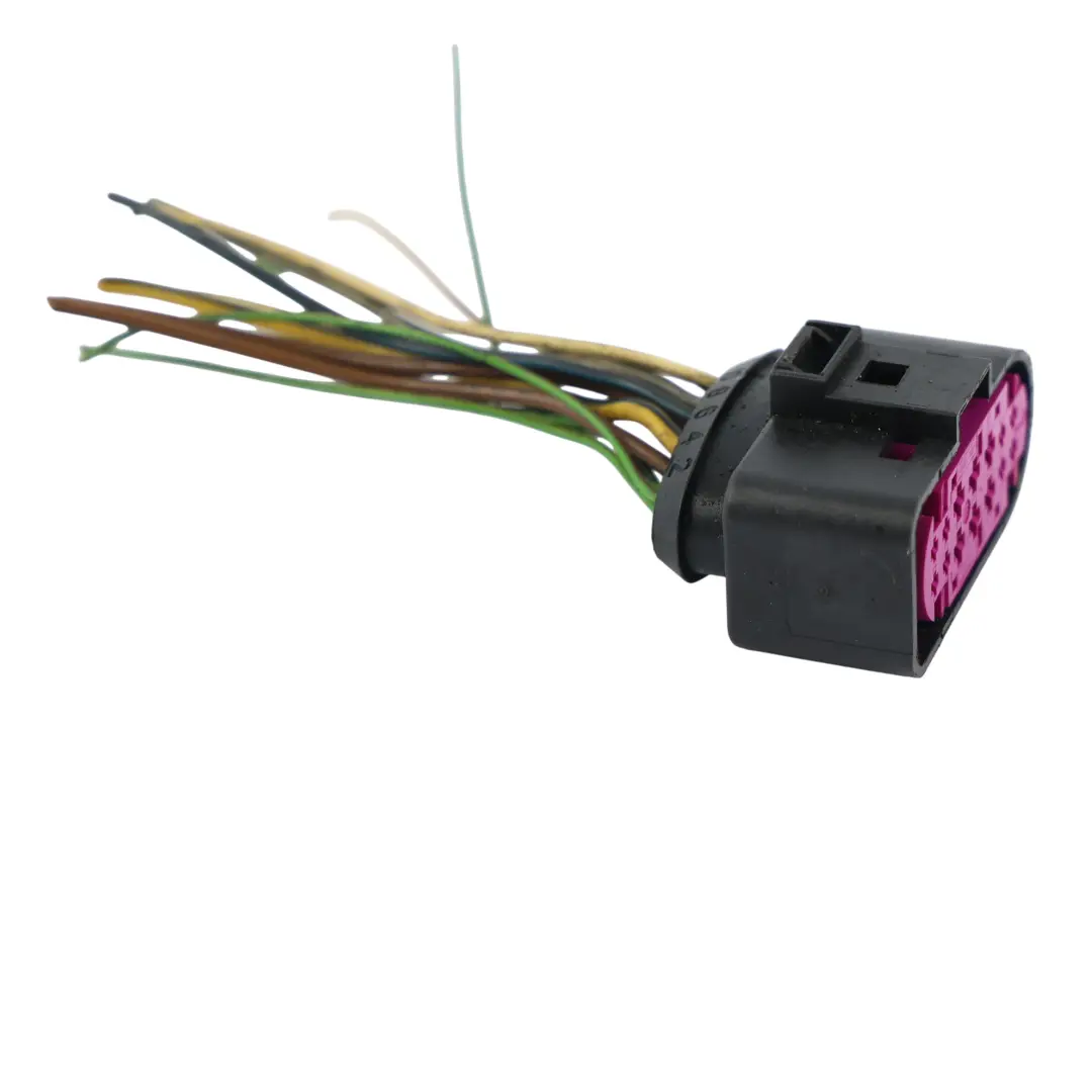 8F Faro Xenon Conector Cable Enchufe Derecho para Audi A5 con número de pieza 8T0941003AL Audi A5 8F Faro Xenon Conector Cable Enchufe Derecho - SKU 8T0941003AL-2 - Número de pieza 8T0941003AL