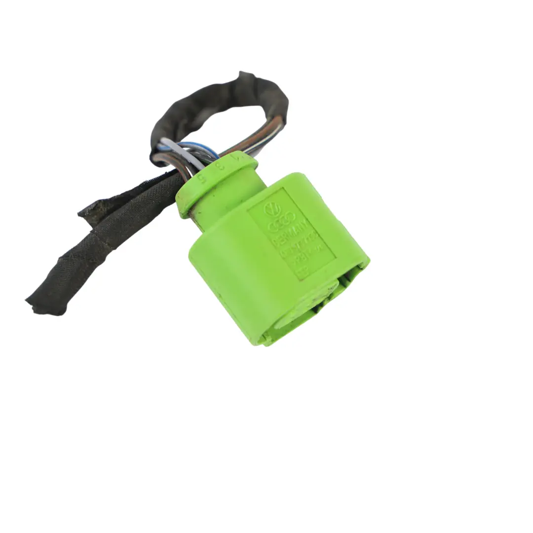 Audi A5 8T Heckleuchte Kabelbaum Stecker Rechts - SKU 8T0945096H-1 - Teilenummer 8T0945096H
