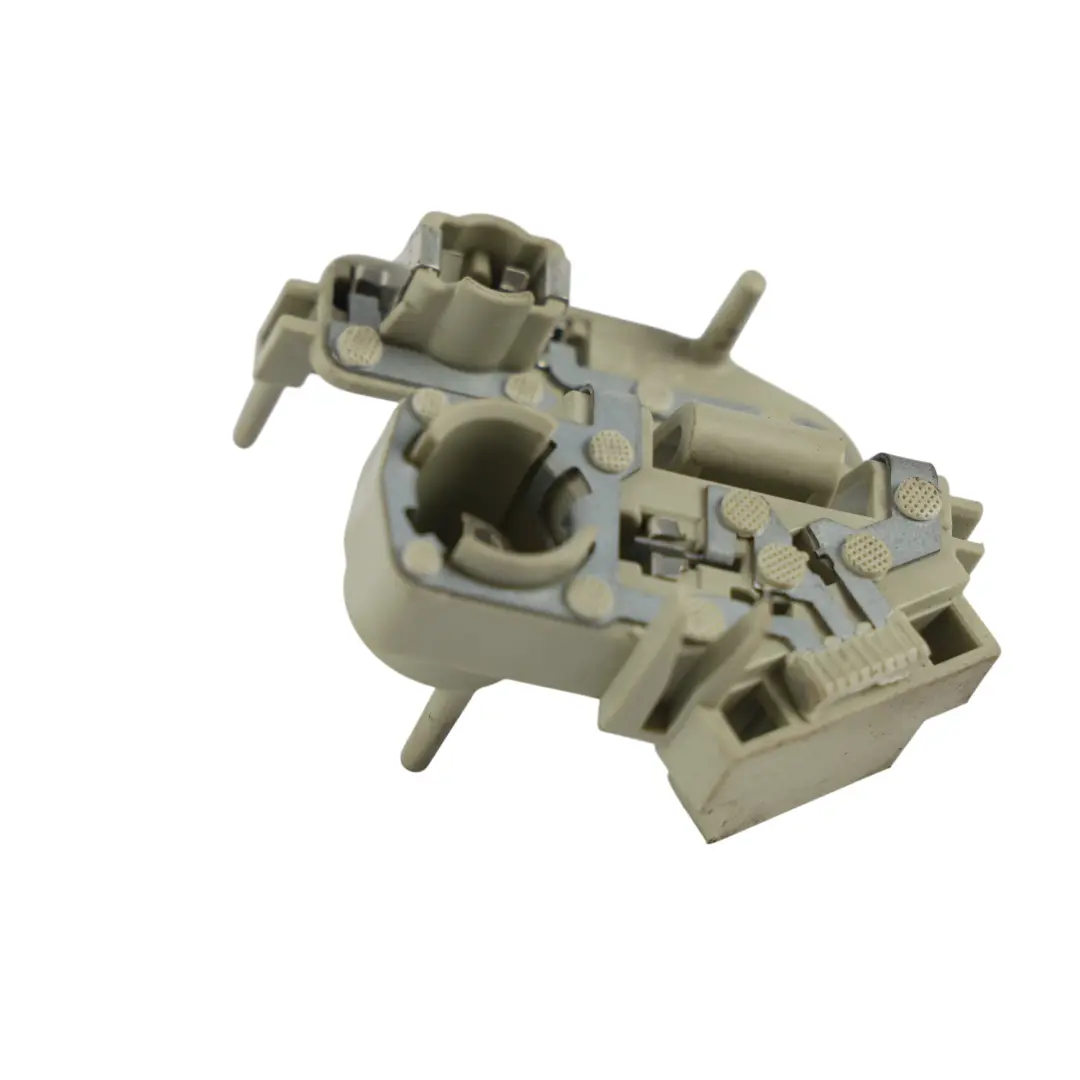 Uchwyt Żarówki Tylnego Światła Prawy do Audi A5 8T o numerze 8T0945258 Audi A5 8T Uchwyt Żarówki Tylnego Światła Prawy - SKU 8T0945258 - Numer Części 8T0945258