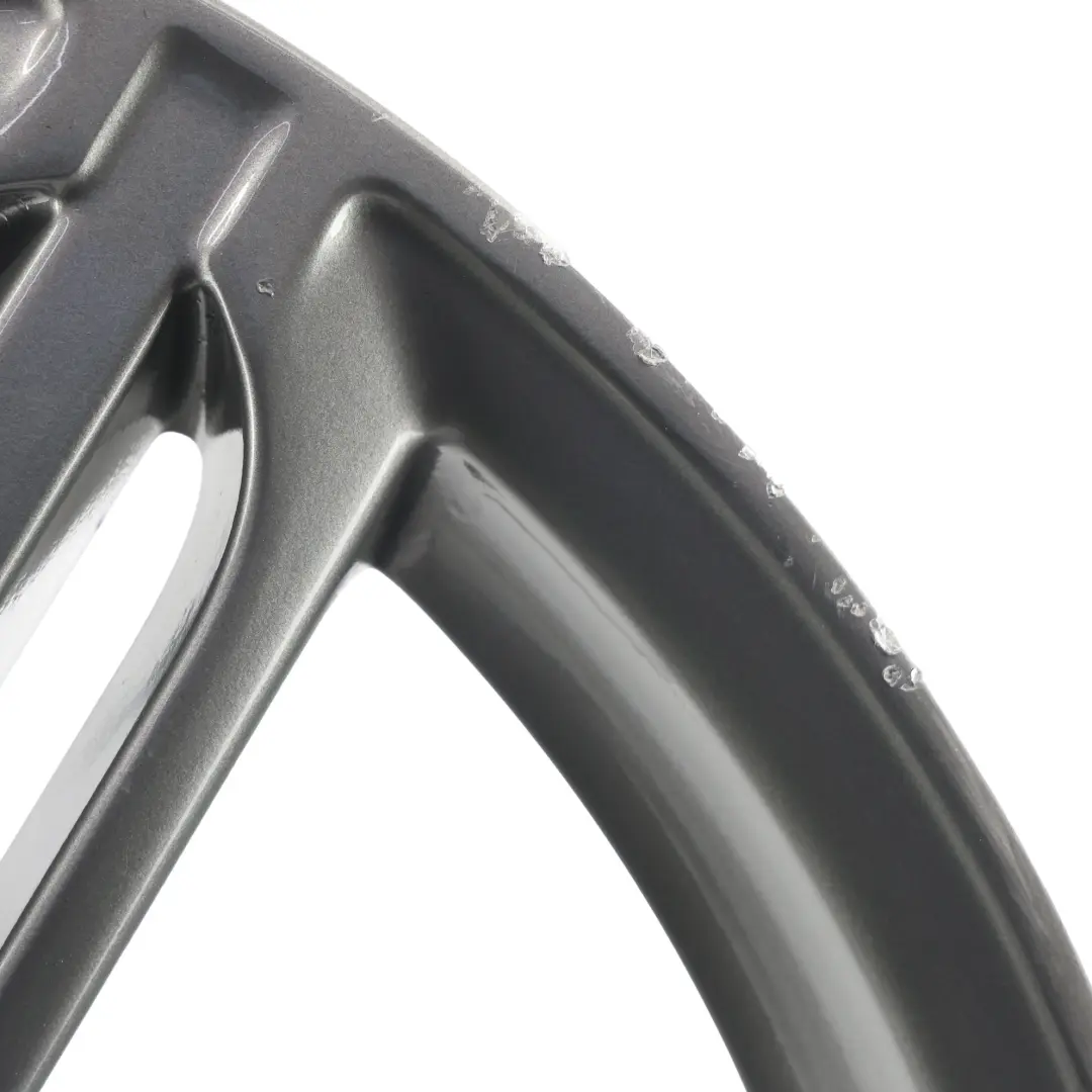 Jante En Alliage Argent 19" ET:36 8,5J pour Audi Q3 8U à propos du numéro de pièce 8U0601025AC Audi Q3 8U Jante En Alliage Argent 19" ET:36 8,5J - SKU 8U0601025AC-2 - Numéro de pièce 8U0601025AC