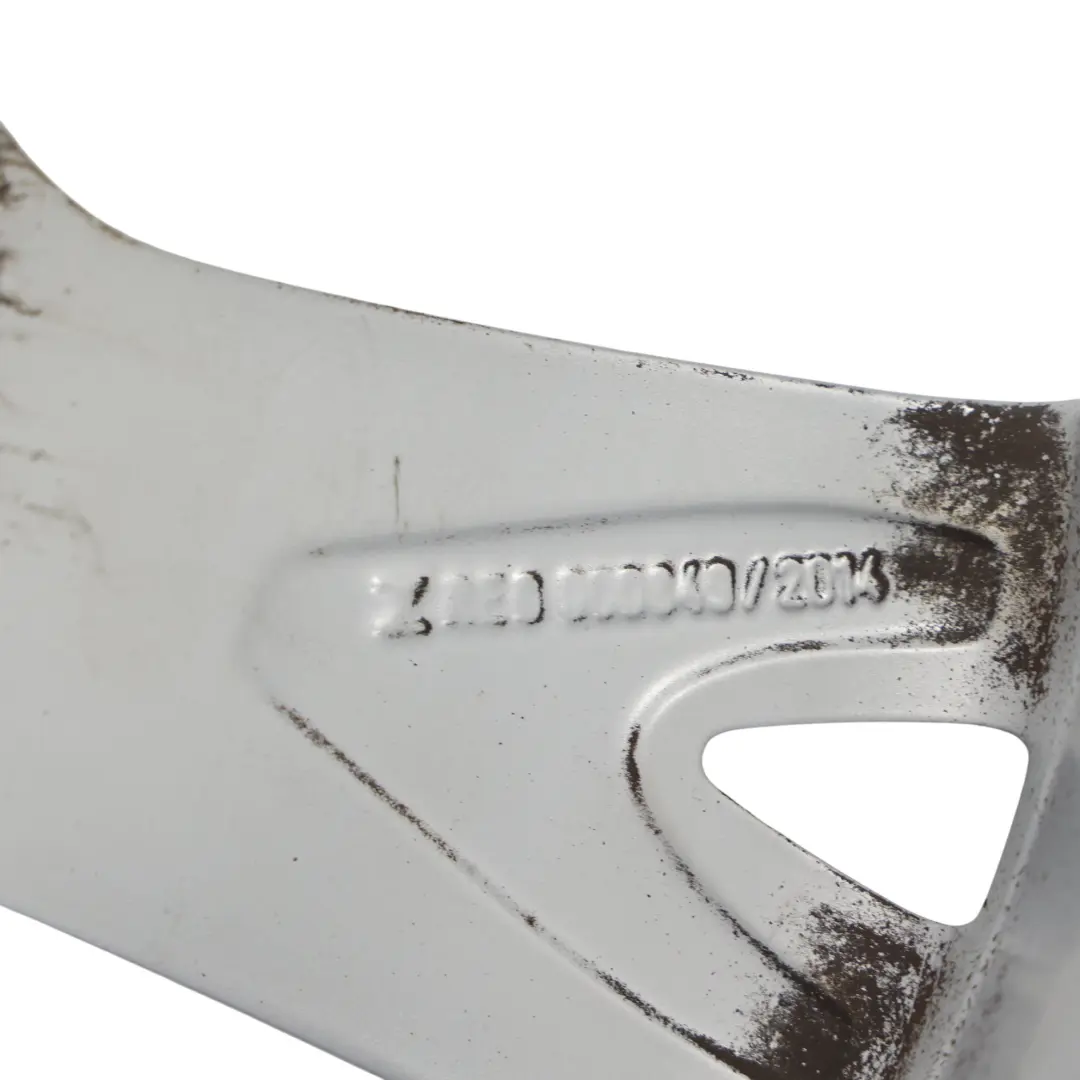 Jante Alliage Argent 17" ET:43 7J pour Audi Q3 8U à propos du numéro de pièce 8U0601025AM Audi Q3 8U Jante Alliage Argent 17" ET:43 7J - SKU 8U0601025AM-2 - Numéro de pièce 8U0601025AM