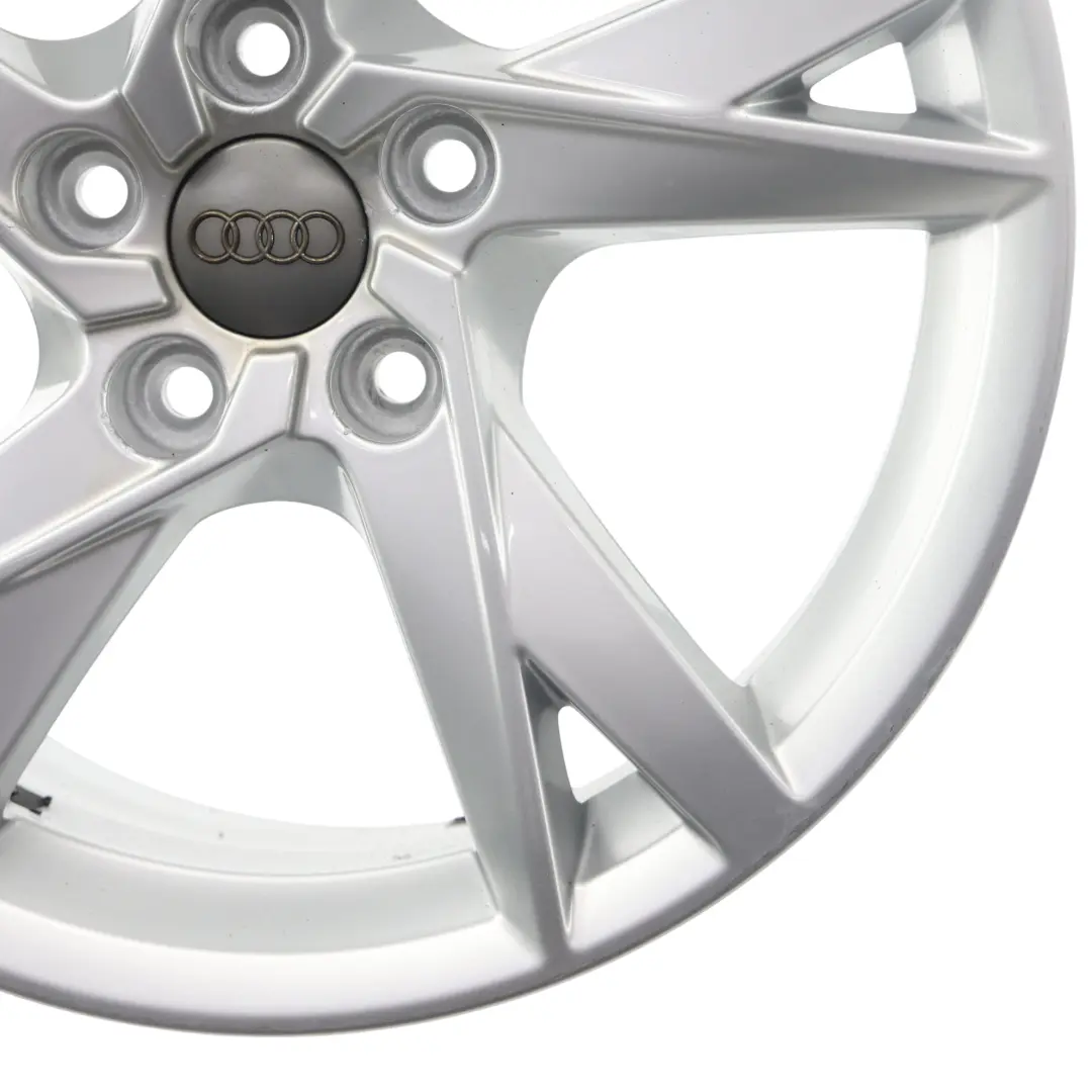 Audi Q3 8U Jante Alliage Argent 17" ET:43 7J - SKU 8U0601025AM-2 - Numéro de pièce 8U0601025AM