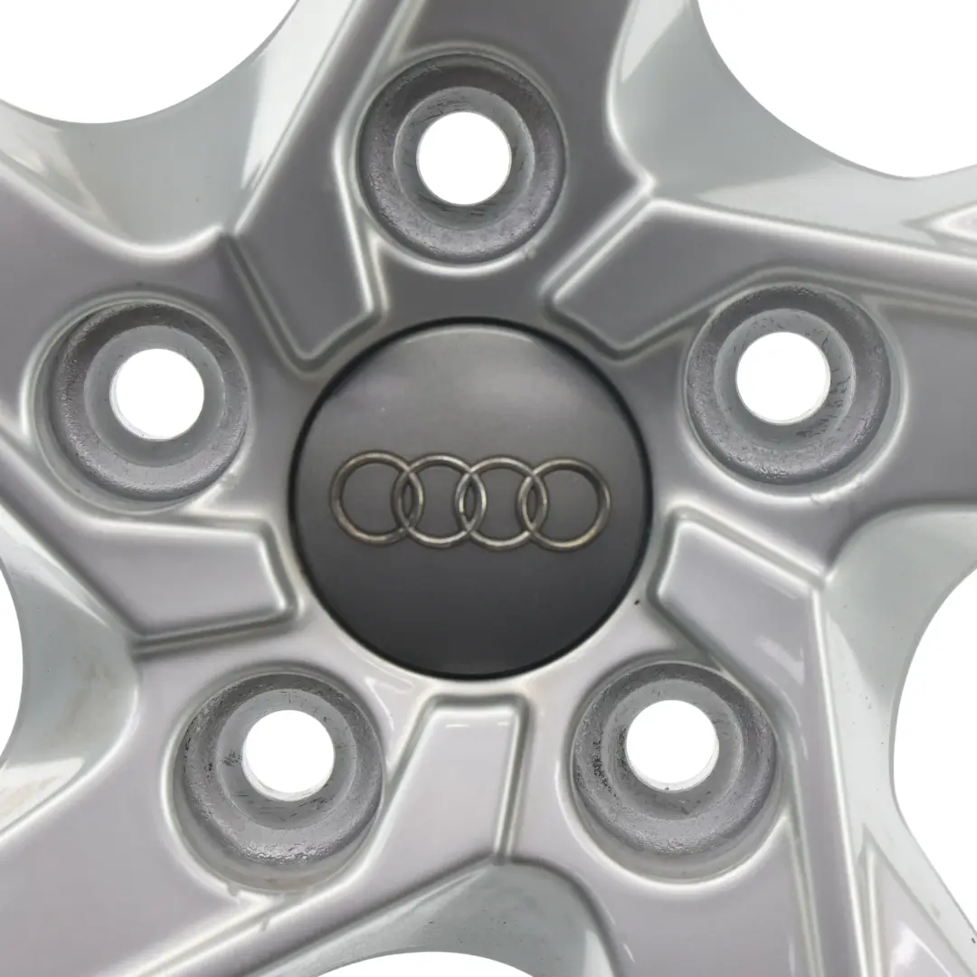 Rim Alloy Silver 17" ET:43 7J to Audi Q3 8U Wheel with Part number 8U0601025AM Audi Q3 8U Wheel Rim Alloy Silver 17" ET:43 7J - SKU 8U0601025AM-4 - Part number 8U0601025AM