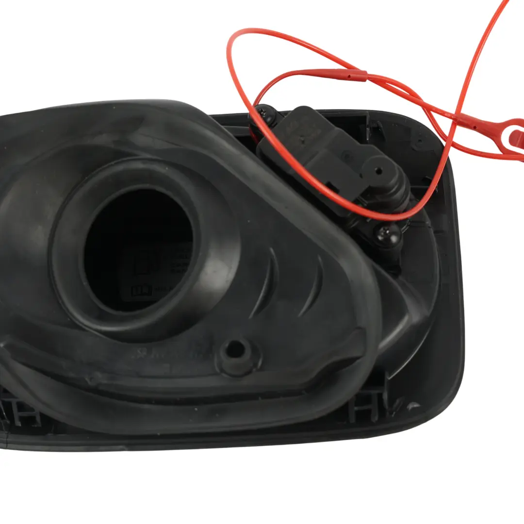 Panel Cubierta Tapa Combustible para Audi Q3 8U con número de pieza 8U0809906C Audi Q3 8U Panel Cubierta Tapa Combustible - SKU 8U0809906C - Número de pieza 8U0809906C