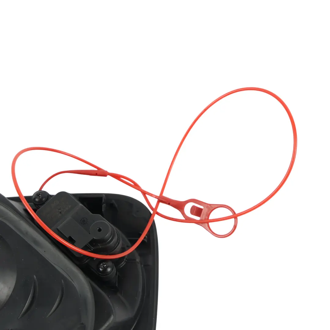 Audi Q3 8U Panneau Garniture Couvercle Trappe Carburant - SKU 8U0809906C - Numéro de pièce 8U0809906C