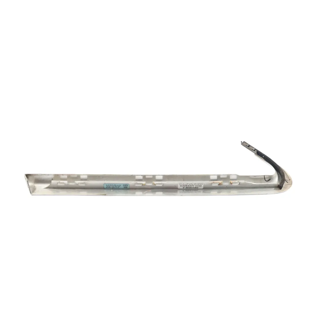 Modanatura Vetro Posteriore Destro Cromato per Audi Q3 8U con numero di parte 8U0853346 Audi Q3 8U Modanatura Vetro Posteriore Destro Cromato - SKU 8U0853346 - Numero di parte 8U0853346
