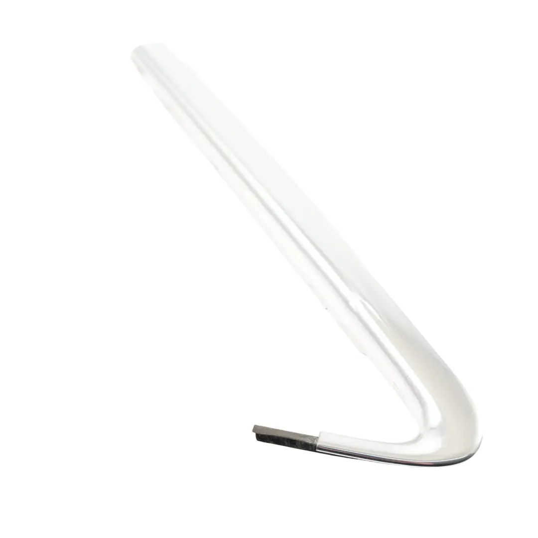 Modanatura Vetro Posteriore Destro Cromato per Audi Q3 8U con numero di parte 8U0853346 Audi Q3 8U Modanatura Vetro Posteriore Destro Cromato - SKU 8U0853346 - Numero di parte 8U0853346