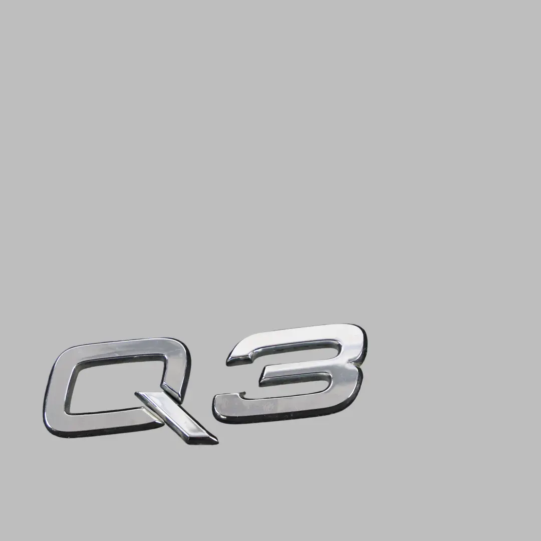 RSQ3 8U F3 Tylny Emblemat Napis Naklejka RSQ3 do Audi o numerze 8U0853740 Audi RSQ3 8U F3 Tylny Emblemat Napis Naklejka RSQ3 - SKU 8U0853740 - Numer Części 8U0853740