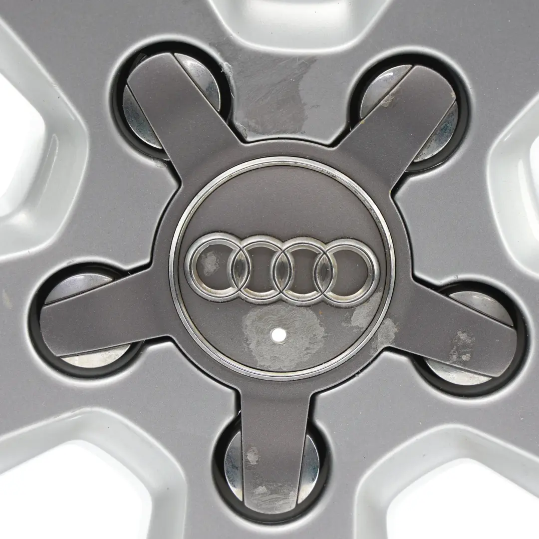Alloy Rim 17" ET:51 7,5J Star Spoke to Audi A3 8V Silver Wheel with Part number 8V0601025BK Audi A3 8V Silver Wheel Alloy Rim 17" ET:51 7,5J Star Spoke - SKU 8V0601025BK-3 - Part number 8V0601025BK