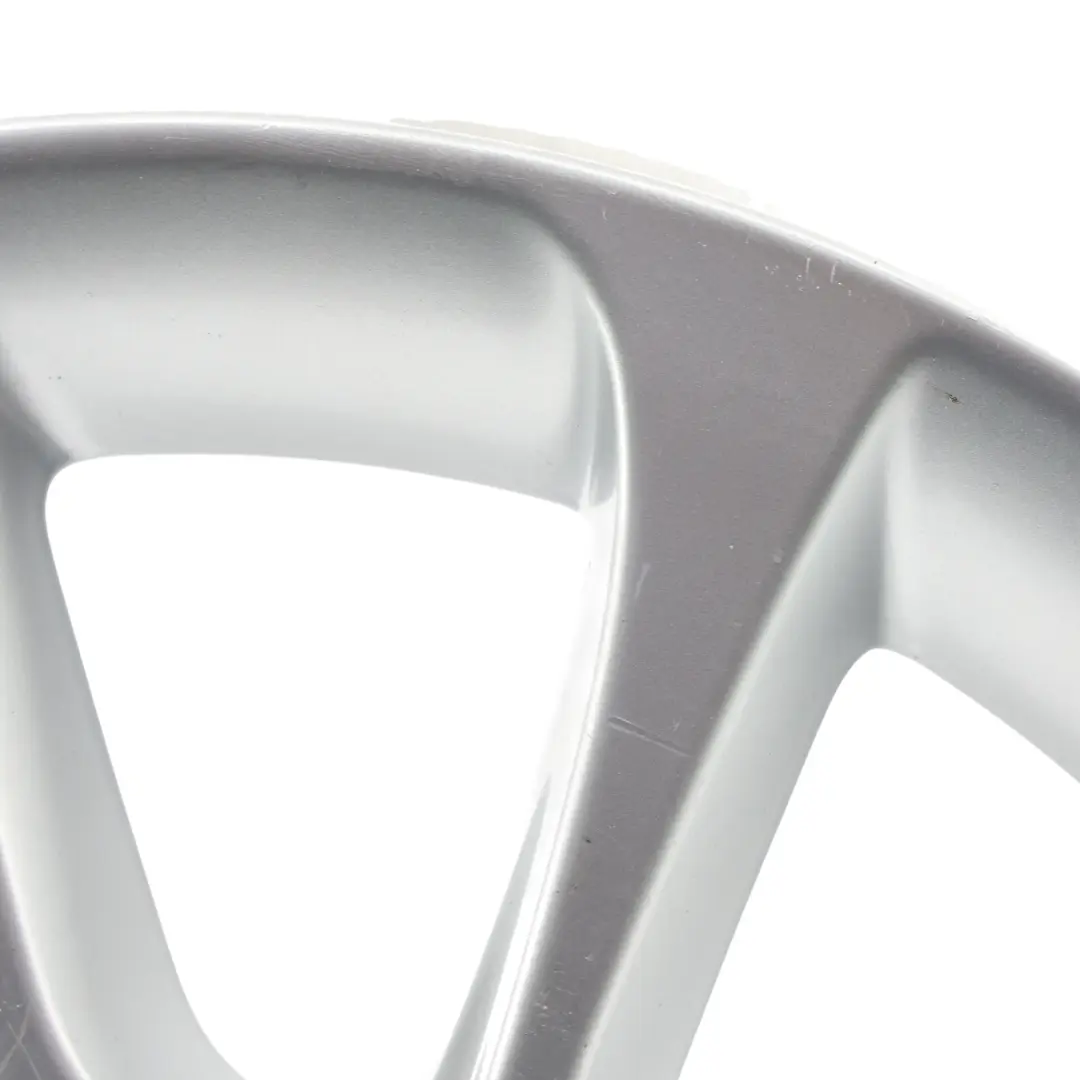 Audi A3 8V Silberne Leicht Metall Felge 16" 6.5J ET46 8V0601025BM - SKU 8V0601025BM-2 - Teilenummer 8V0601025BM-2