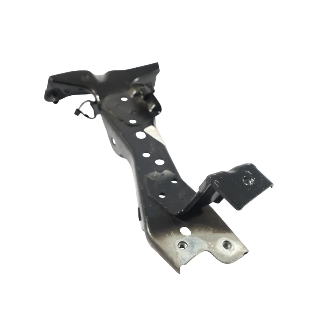 Audi A3 S3 8V Wing Fender Bracket Holder Front Left N/S Black - Y9T - SKU 8V0821135C-MYB - Part number 8V0821135C