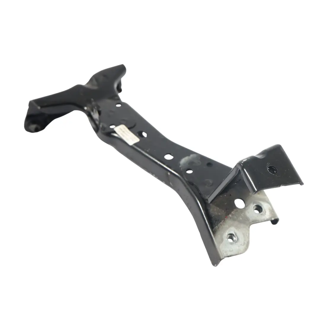 Audi A3 S3 8V Soporte Guardabarros Delantero Derecho Negro Y9T - SKU 8V0821136C-MYB - Número de pieza 8V0821136C