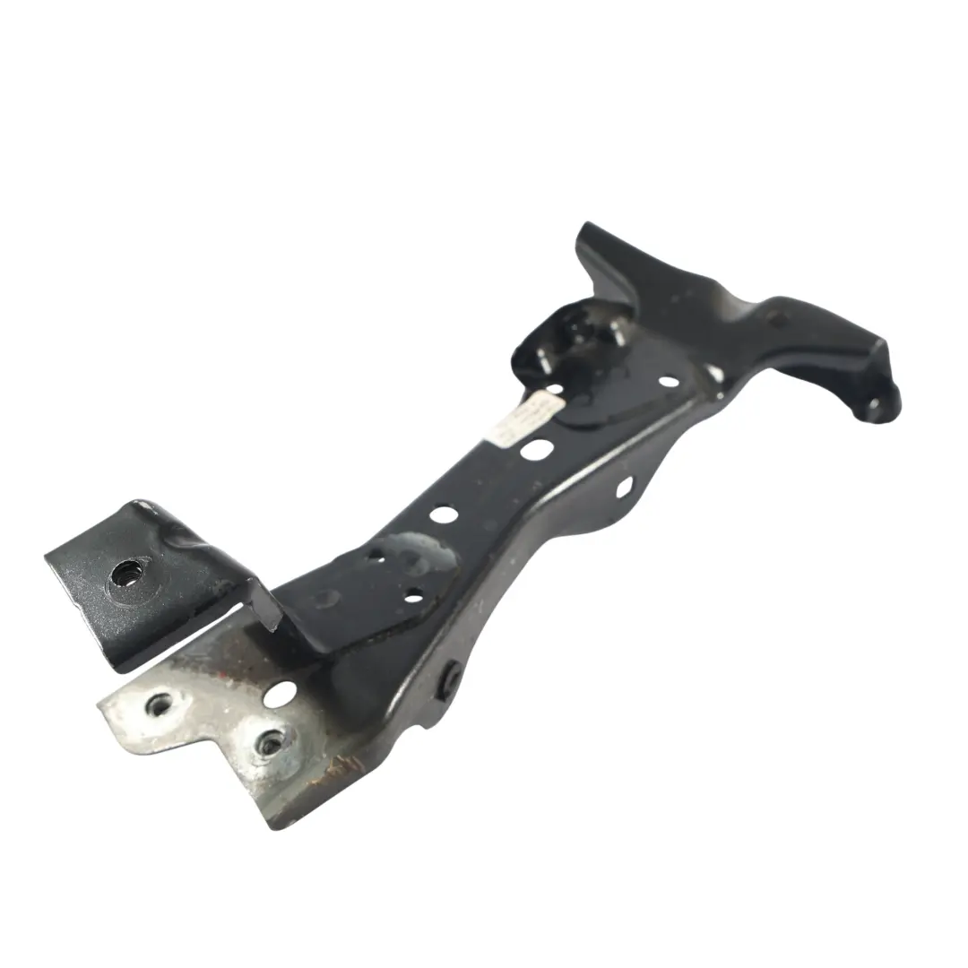 Audi A3 S3 8V Supporto Staffa Parafango Anteriore Destro Nero Y9T - SKU 8V0821136C-MYB - Numero di parte 8V0821136C