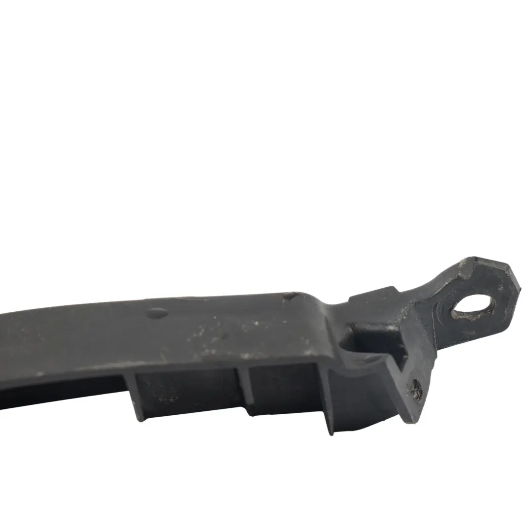 Soporte Bracket Parachoques Delantero Derecho para Audi A3 8V con número de pieza 8V3807184A Audi A3 8V Soporte Bracket Parachoques Delantero Derecho - SKU 8V3807184A - Número de pieza 8V3807184A