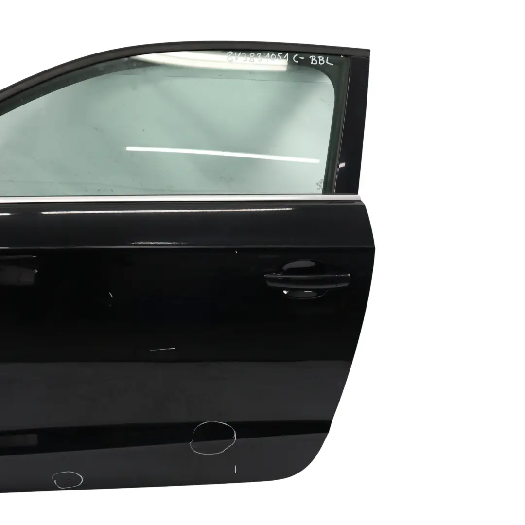 Tür Vorne Links Brillant Schwarz Metallic Y9B für Audi A3 8V mit Teilenummer 8V3831051C Audi A3 8V Tür Vorne Links Brillant Schwarz Metallic Y9B - SKU 8V3831051C-BBL - Teilenummer 8V3831051C