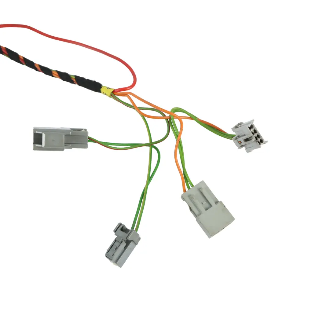 Ford Kuga C394 Cable Luz Trasera Derecha - SKU 8V41-13404-AH-2 - Número de pieza 8V41-13404-AH