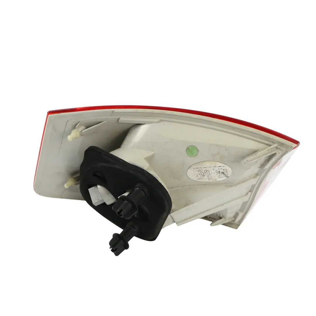 Ford Kuga MK1 Fanale Posteriore Esterno Sinistro - SKU 8V41-13405-AH - Numero di parte 8V41-13405-AH