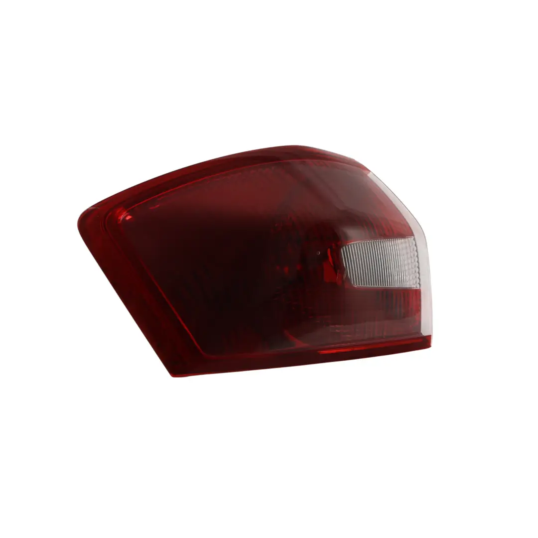 Ford Kuga MK1 Fanale Posteriore Esterno Sinistro - SKU 8V41-13405-AH - Numero di parte 8V41-13405-AH