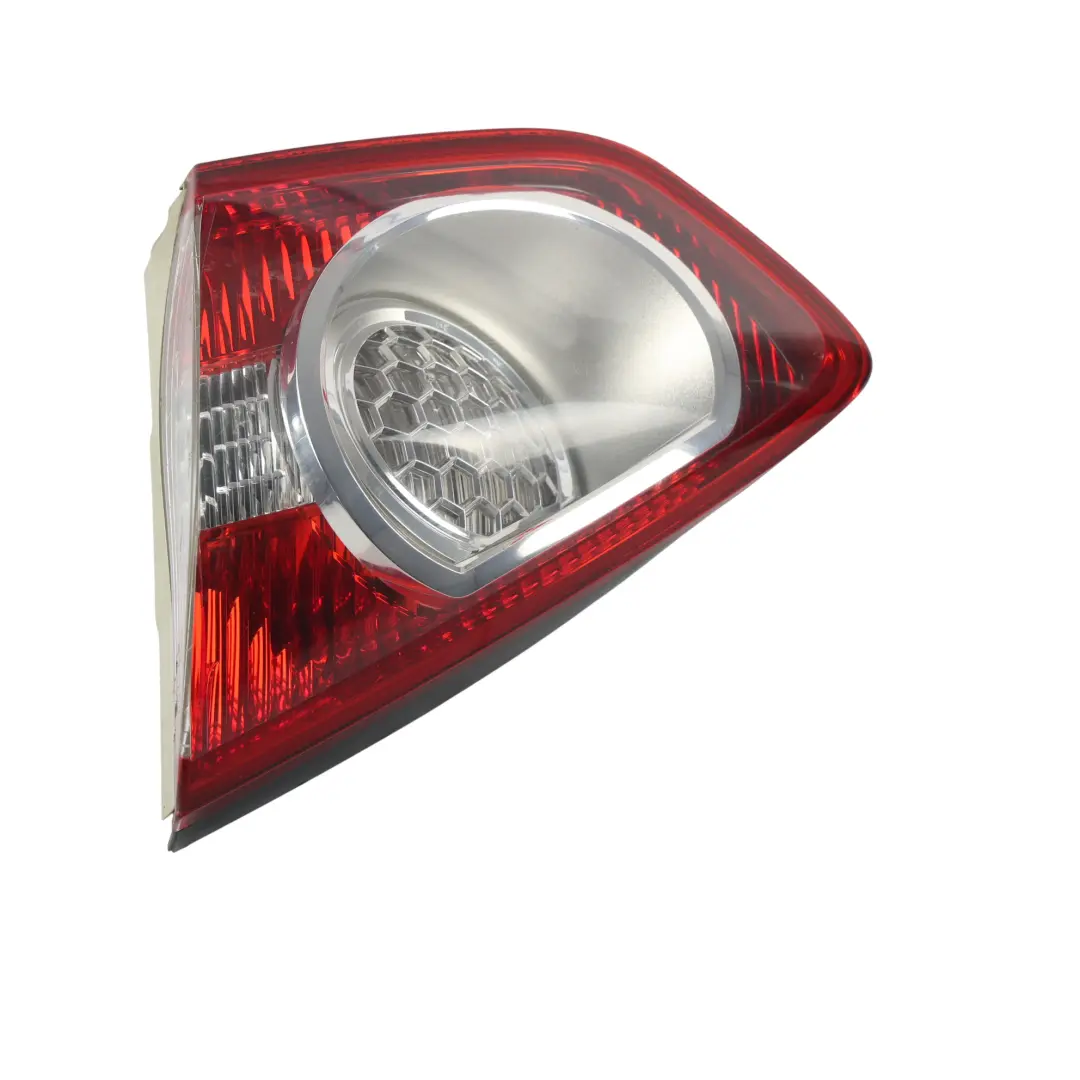 Ford Kuga Mk1 Fanale Posteriore Interno Destro - SKU 8V41-13A602-AD-1 - Numero di parte 8V41-13A602-AD