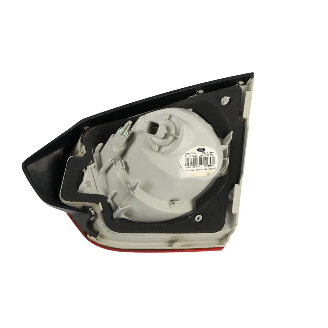 Ford Kuga MK1 Feu Arrière Intérieur Gauche - SKU 8V41-13A603-AD - Numéro de pièce 8V41-13A603-AD