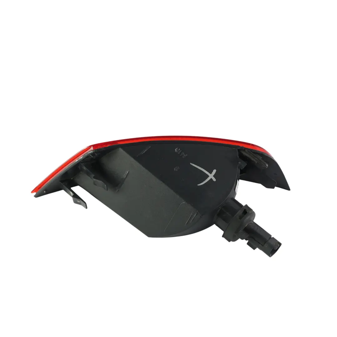 Ford Kuga MK1 Nebelschlussleuchte Hinten Rechts - SKU 8V41-15K272-AB - Teilenummer 8V41-15K272-AB