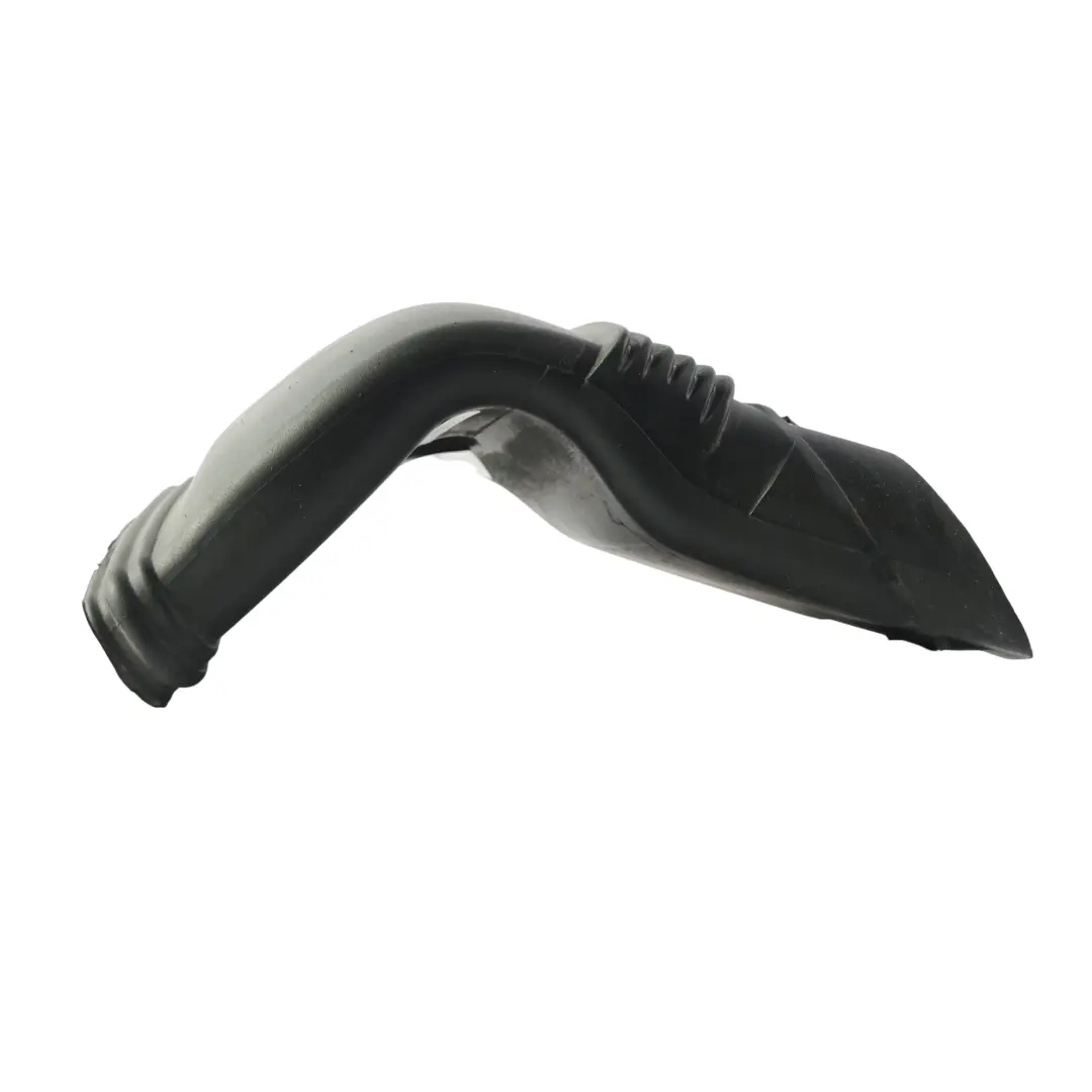 C394 Rura Dolotu Powietrza do Ford Kuga o numerze 8V41-9E635-CC Ford Kuga C394 Rura Dolotu Powietrza - SKU 8V41-9E635-CC - Numer Części 8V41-9E635-CC