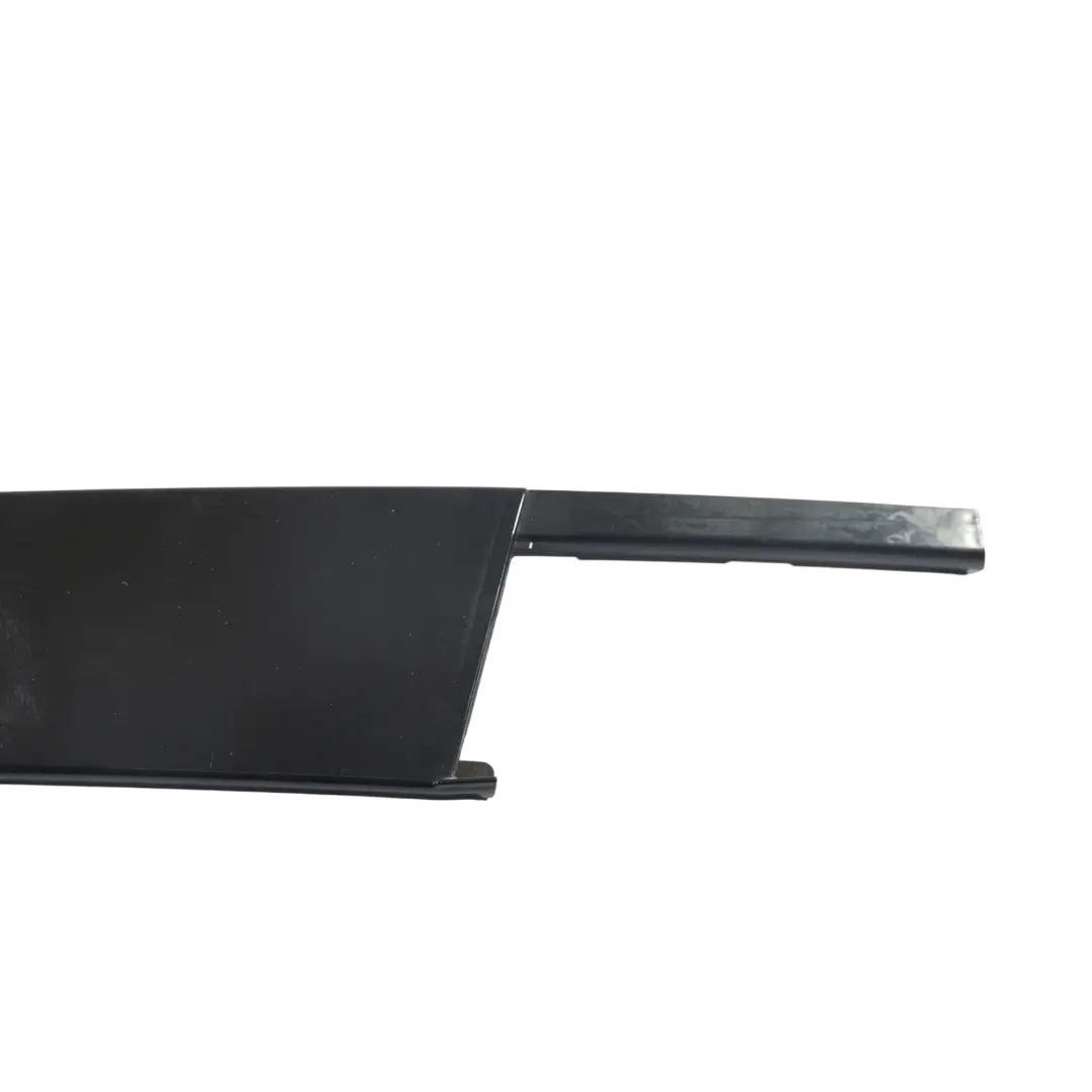 Garniture Montant B Porte Avant Droite pour Audi A3 S3 8V RS3 à propos du numéro de pièce 8V4837902A Audi A3 S3 8V RS3 Garniture Montant B Porte Avant Droite - SKU 8V4837902A - Numéro de pièce 8V4837902A