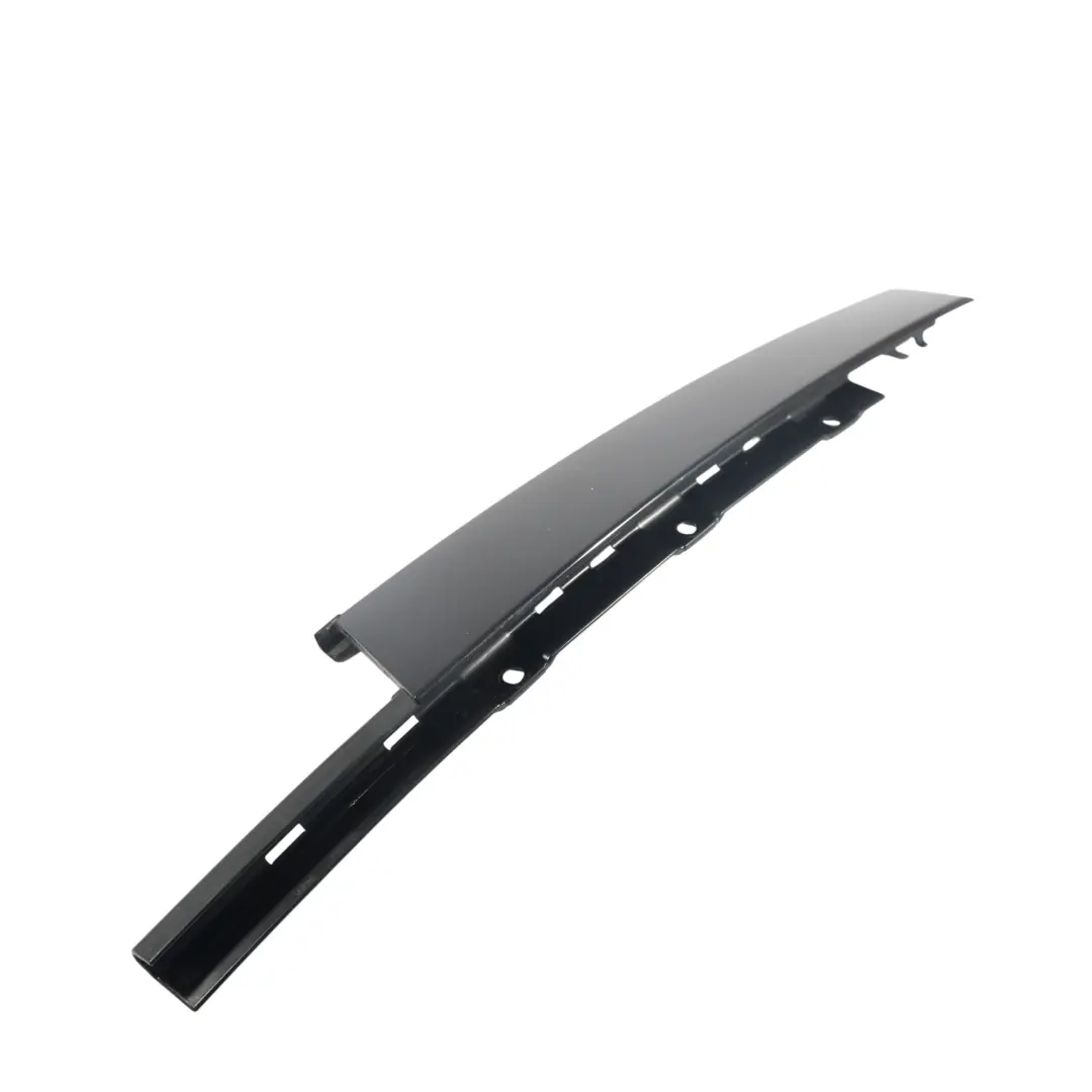 Garniture Montant B Porte Avant Droite pour Audi A3 S3 8V RS3 à propos du numéro de pièce 8V4837902A Audi A3 S3 8V RS3 Garniture Montant B Porte Avant Droite - SKU 8V4837902A - Numéro de pièce 8V4837902A