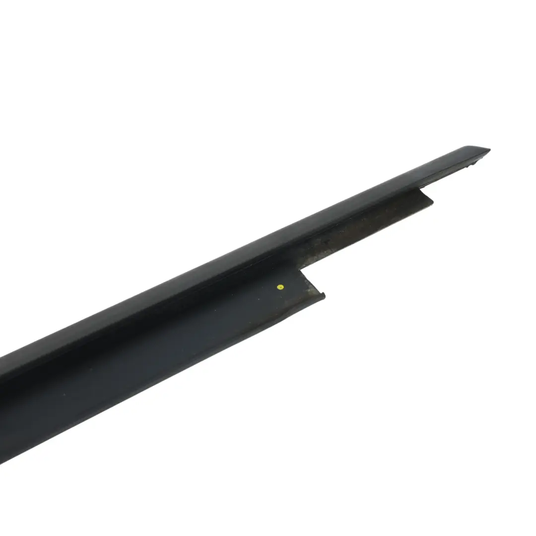 Junta Sellado Ventana Puerta Trasera Izquierda para Audi A3 8V con número de pieza 8V4839477 Audi A3 8V Junta Sellado Ventana Puerta Trasera Izquierda - SKU 8V4839477 - Número de pieza 8V4839477