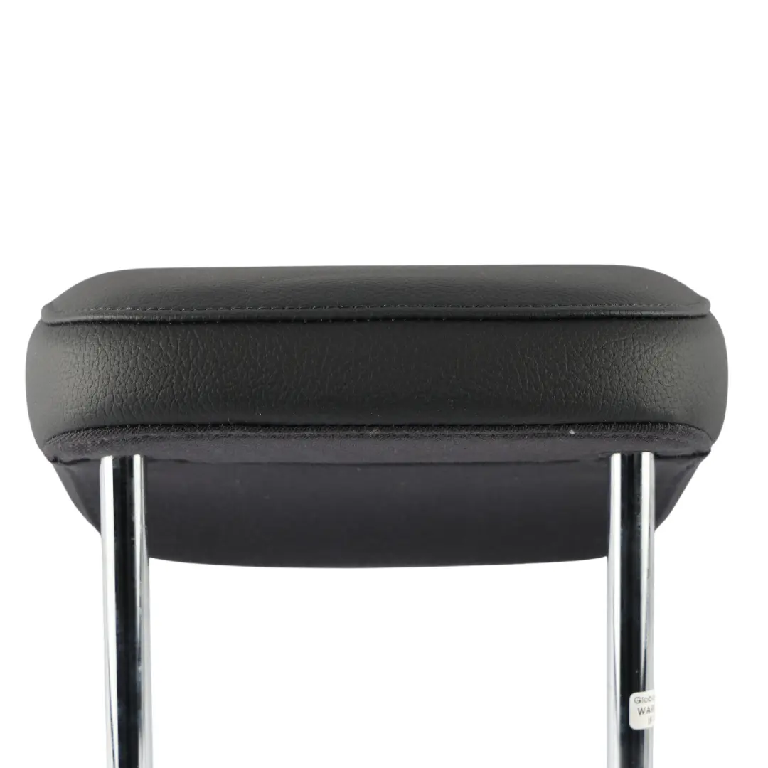 Poggiatesta Centrale Sedile Posteriore Pelle Nero per Audi A4 B9 A5 F5 con numero di parte 8W0885975AF Audi A4 B9 A5 F5 Poggiatesta Centrale Sedile Posteriore Pelle Nero - SKU 8W0885975AF - Numero di parte 8W0885975AF