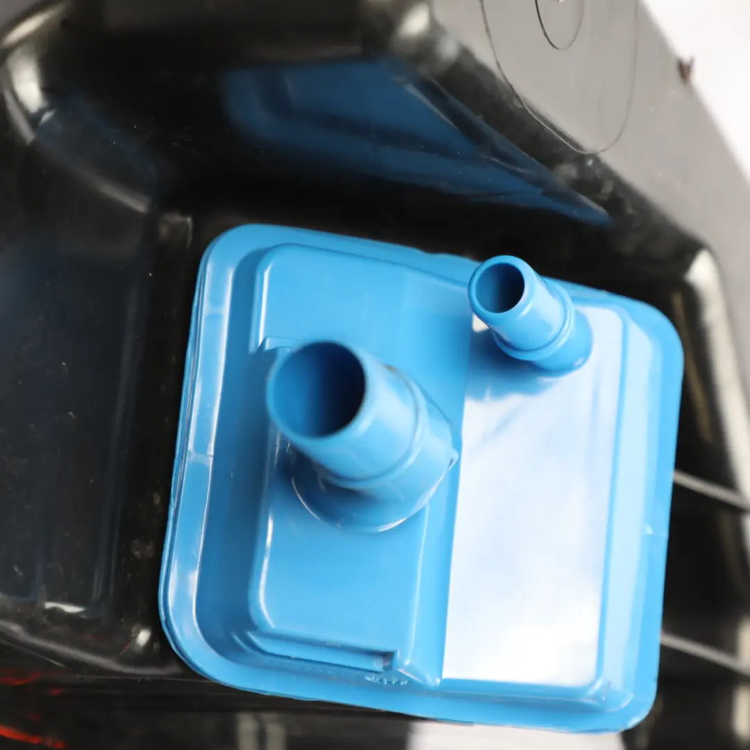 Audi A4 B9 A5 F5 Ad Blue Tank Reservoir 2.0 TDI Diesel Engine - SKU 8W0131878BS - Part number 8W0131878BS
