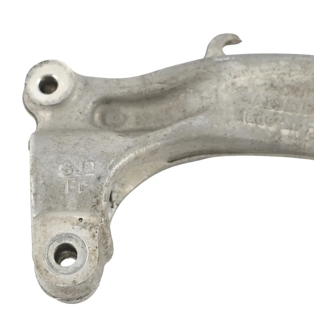 Soporte Amortiguador Delantero Izquierdo para Audi A4 B9 A5 F5 con número de pieza 8W0413037G Audi A4 B9 A5 F5 Soporte Amortiguador Delantero Izquierdo - SKU 8W0413037G - Número de pieza 8W0413037G