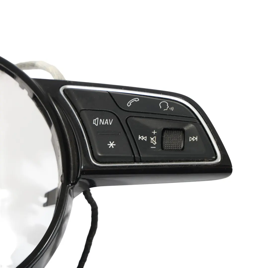 Volant Multifonction Commutateur Bouton Contour Cache pour Audi A3 8V à propos du numéro de pièce 8W0419689 Audi A3 8V Volant Multifonction Commutateur Bouton Contour Cache - SKU 8W0419689-1 - Numéro de pièce 8W0419689