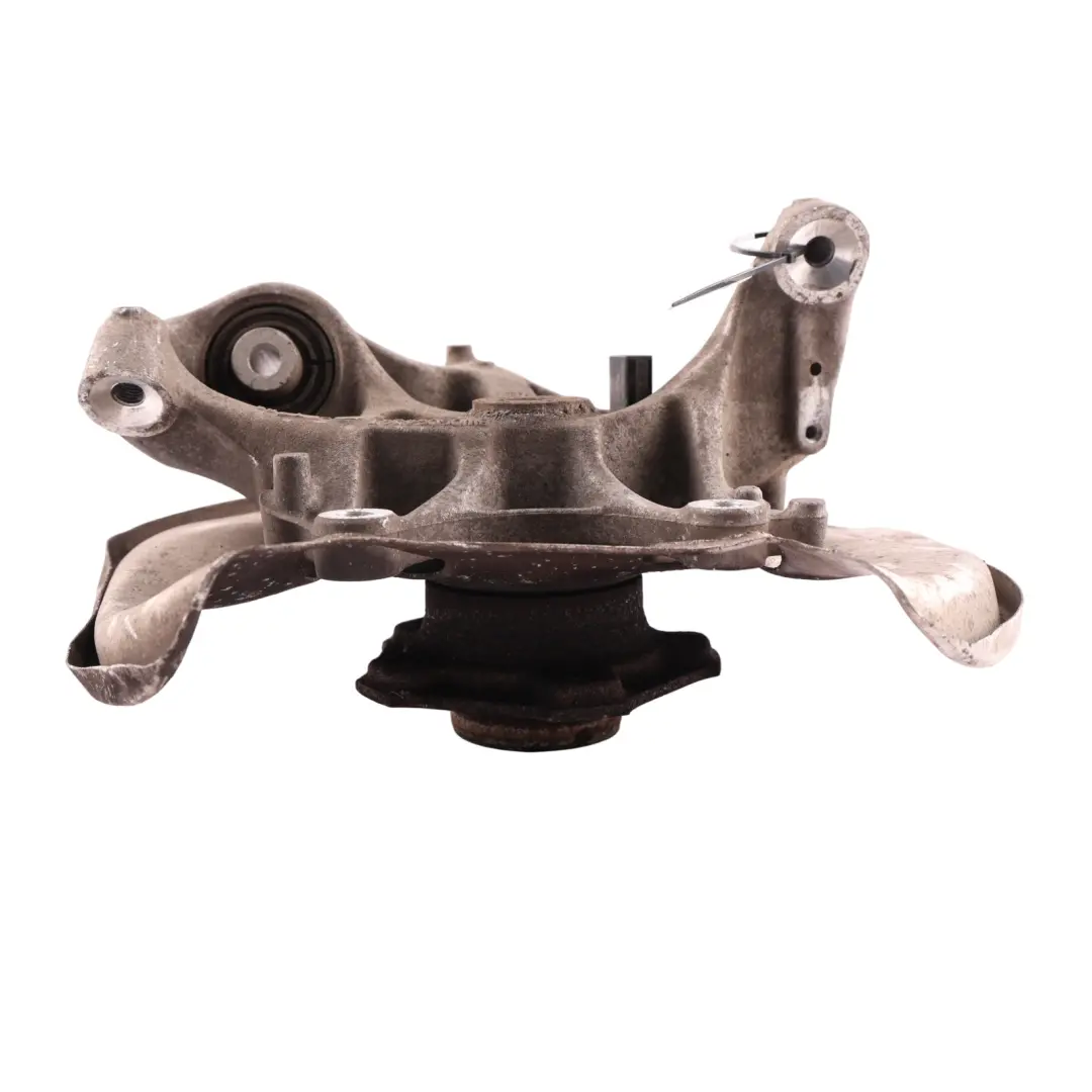 Audi A4 B9 A5 F5 Soporte Rueda Buje Eje Montaje Trasero Izquierdo - SKU 8W0505431P - Número de pieza 8W0505431P