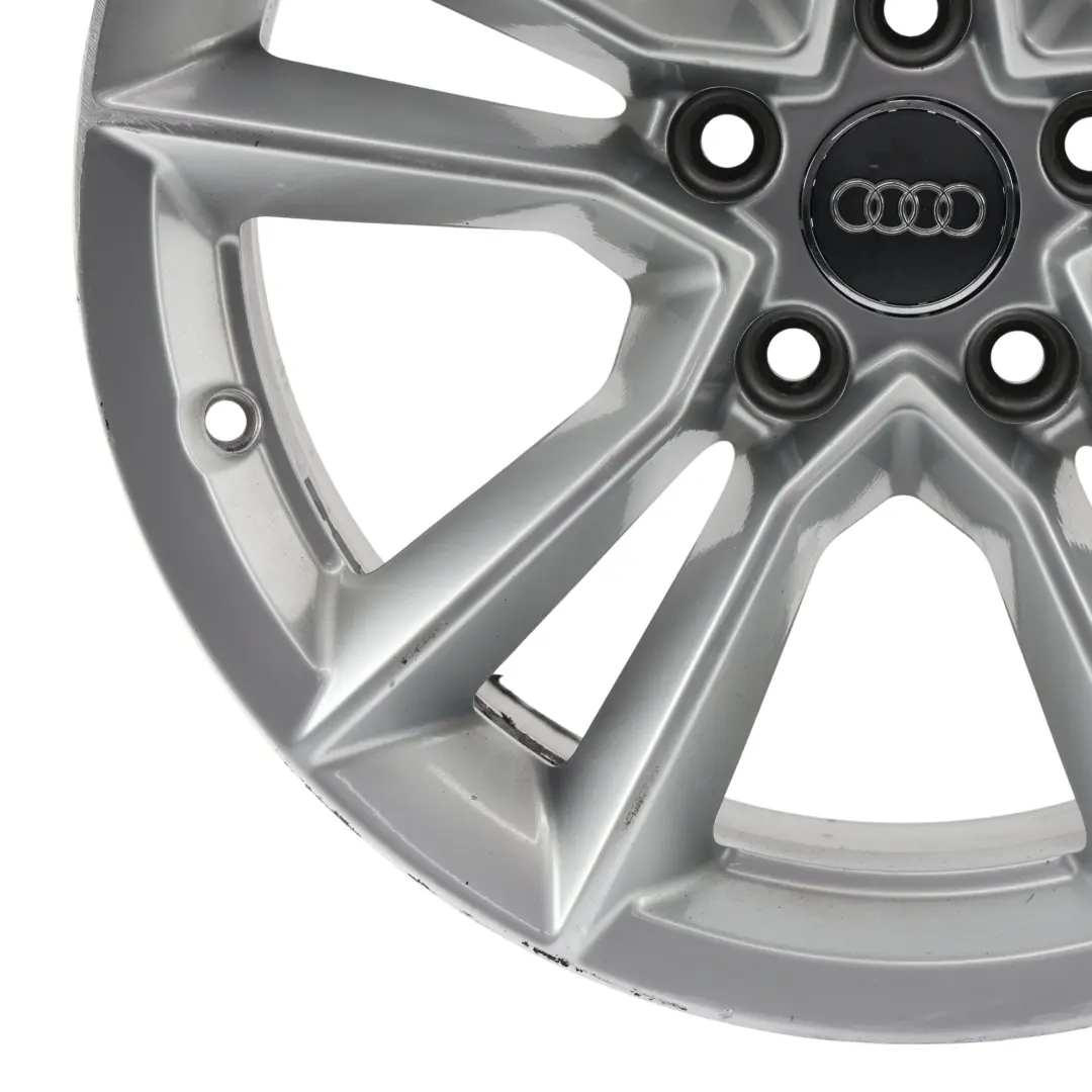 Jante Aluminium 17" 7.5J ET:29 Rayons Étoile pour Audi A5 F5 S5 à propos du numéro de pièce 8W0601025AG Audi A5 F5 S5 Jante Aluminium 17" 7.5J ET:29 Rayons Étoile - SKU 8W0601025AG-1 - Numéro de pièce 8W0601025AG