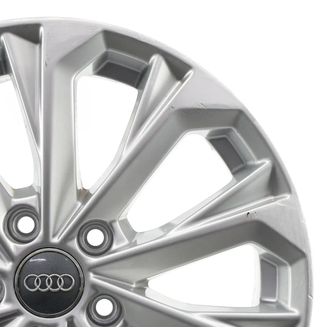 Jante Alliage Argent 17" 7J ET:38 10 Branches pour Audi A4 B9 8W à propos du numéro de pièce 8W0601025L Audi A4 B9 8W Jante Alliage Argent 17" 7J ET:38 10 Branches - SKU 8W0601025L-1 - Numéro de pièce 8W0601025L