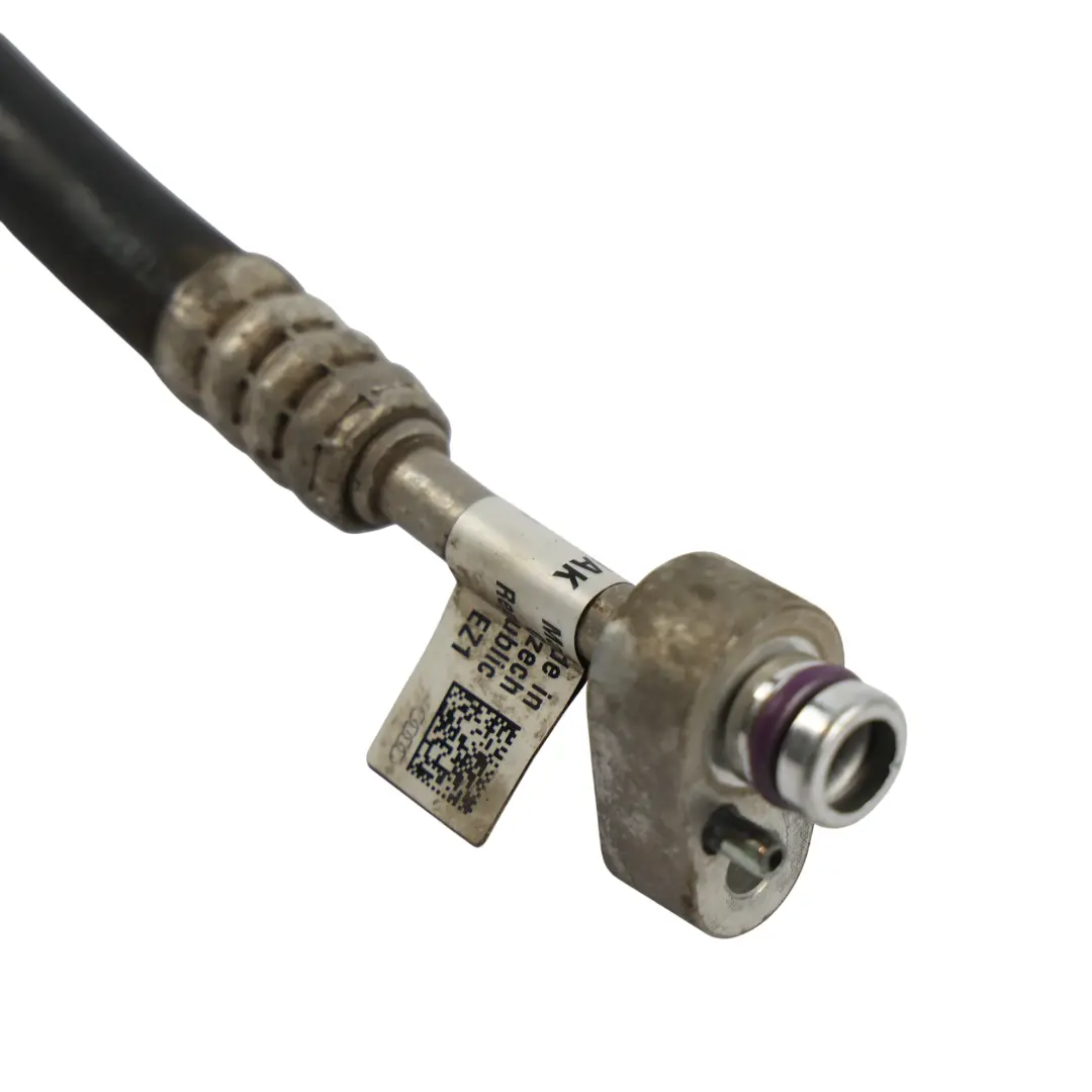 Tuyau Ligne Climatisation AC pour Audi A4 B9 S4 8W A5 S5 F5 à propos du numéro de pièce 8W0816741AK Audi A4 B9 S4 8W A5 S5 F5 Tuyau Ligne Climatisation AC - SKU 8W0816741AK - Numéro de pièce 8W0816741AK