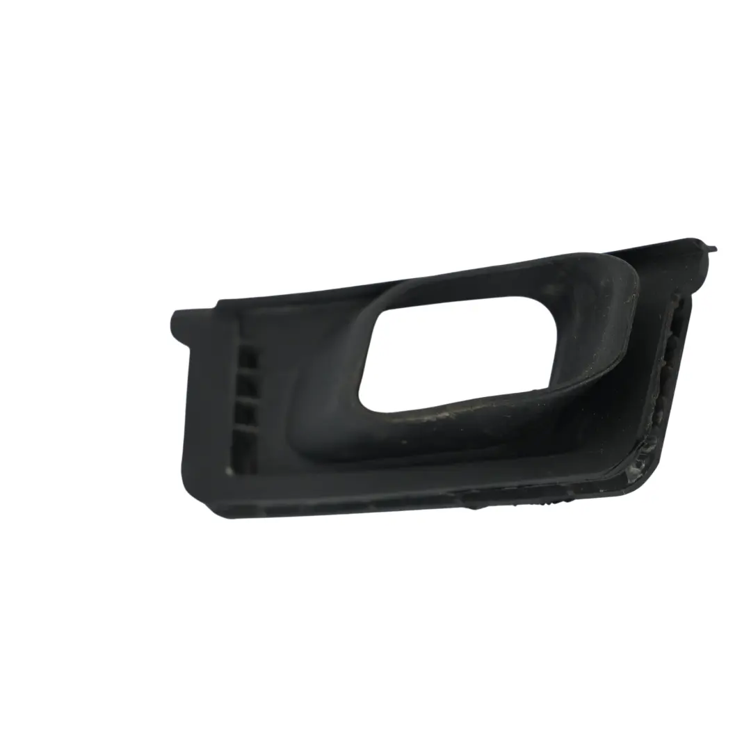 Uszczelka Guma Rozpórki Belki Przednia Lewa do Audi A5 F5 o numerze 8W0819143B Audi A5 F5 Uszczelka Guma Rozpórki Belki Przednia Lewa - SKU 8W0819143B - Numer Części 8W0819143B