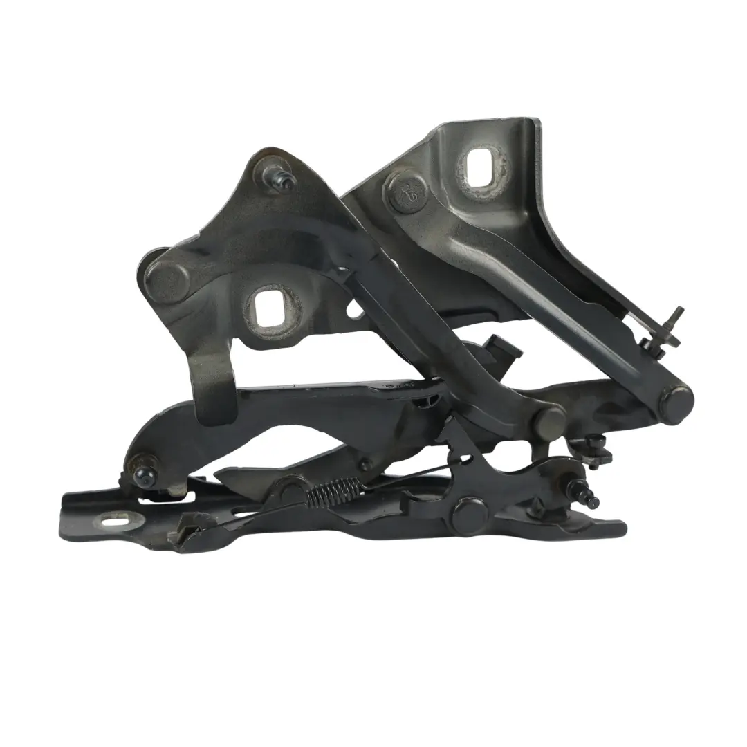 Motorhaube Scharnier Rechts Manhattan Grau X7L für Audi A4 B9 mit Teilenummer 8W0823302E Audi A4 B9 Motorhaube Scharnier Rechts Manhattan Grau X7L - SKU 8W0823302E-MAGR - Teilenummer 8W0823302E