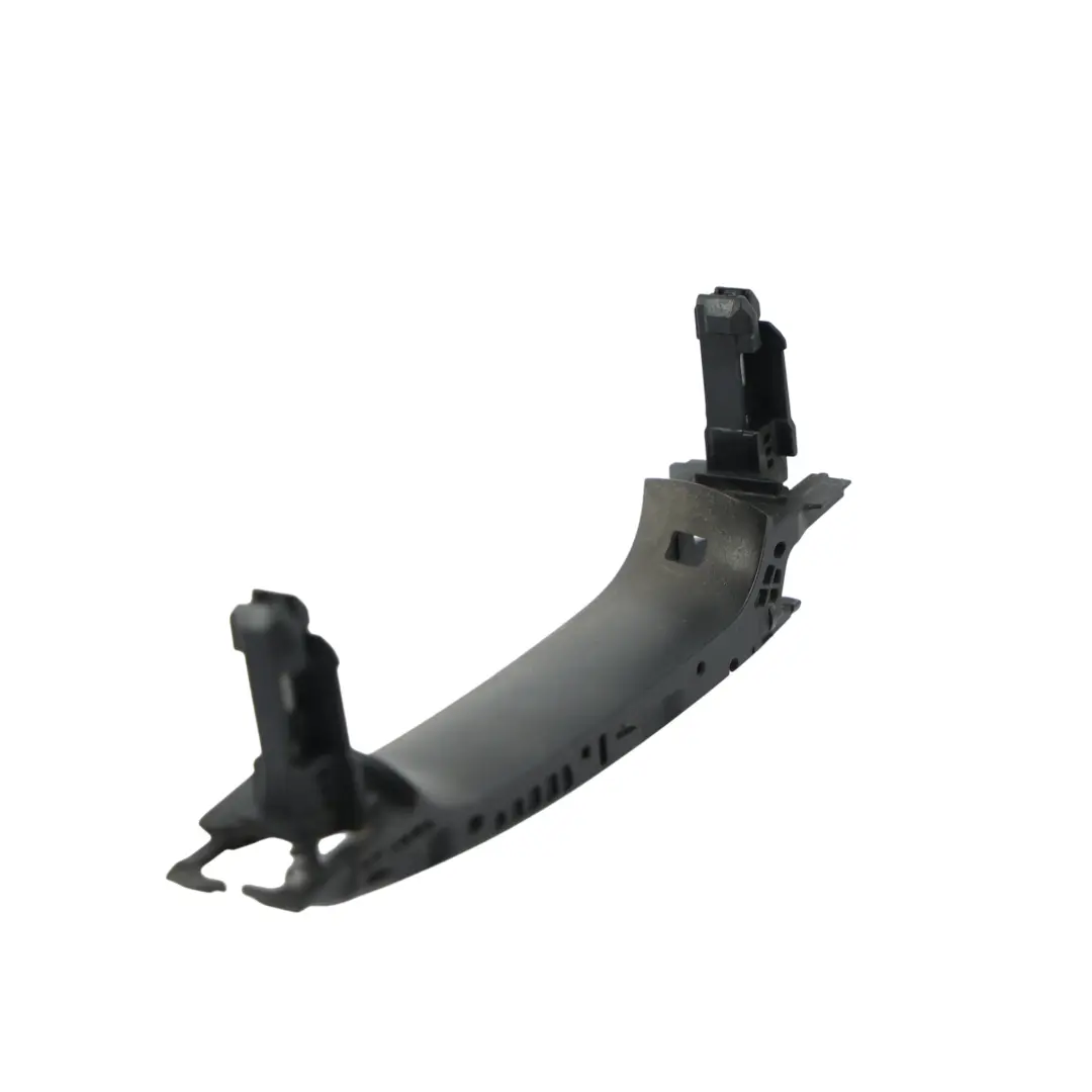 Base Supporto Maniglia Porta Anteriore Destra per Audi A4 A5 con numero di parte 8W0837206 Audi A4 A5 Base Supporto Maniglia Porta Anteriore Destra - SKU 8W0837206 - Numero di parte 8W0837206