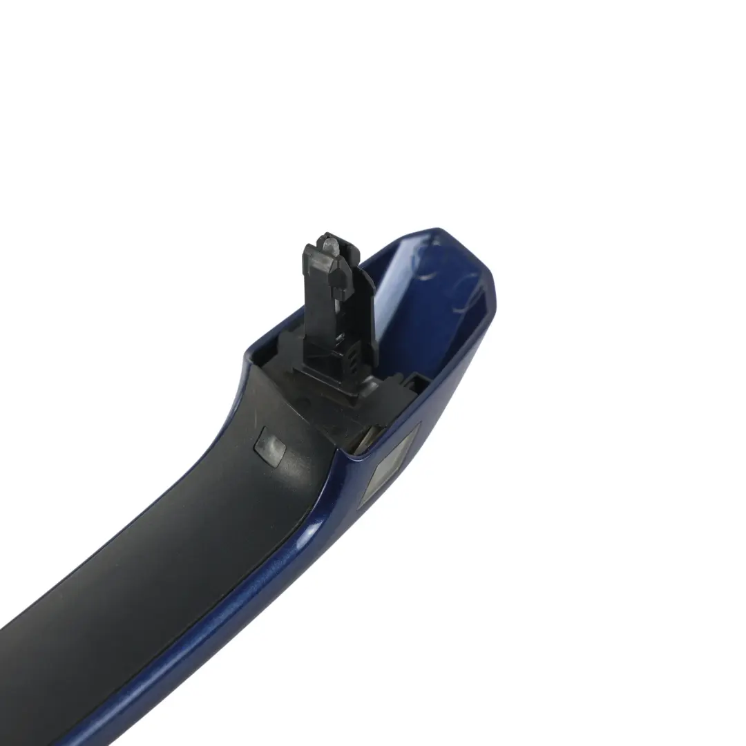 Maniglia Porta Posteriore Esterna Destra Blu Scuba X5Q per Audi A5 F5 con numero di parte 8W0837240 Audi A5 F5 Maniglia Porta Posteriore Esterna Destra Blu Scuba X5Q - SKU 8W0837240-SCB - Numero di parte 8W0837240