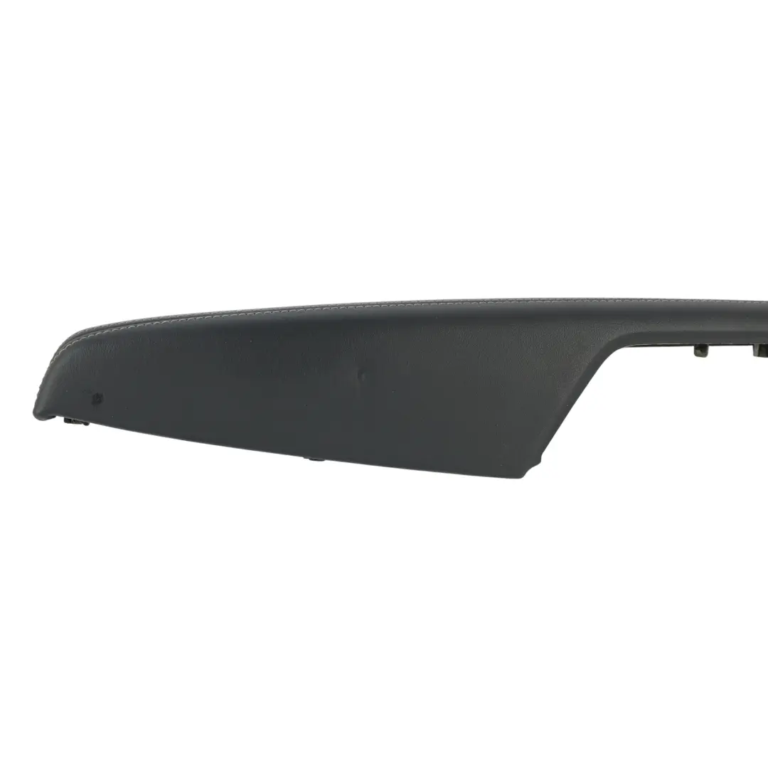 Sportback Türverkleidung Armlehne Leder Schwarz Rechts für Audi A5 F5 mit Teilenummer 8W0867174A Audi A5 F5 Sportback Türverkleidung Armlehne Leder Schwarz Rechts - SKU 8W0867174A - Teilenummer 8W0867174A