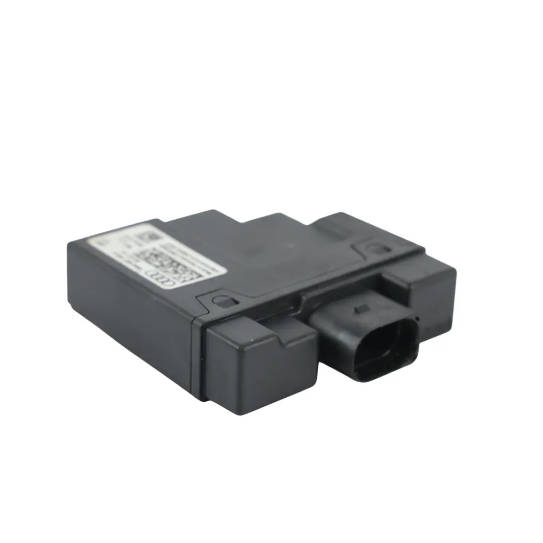 Moduł Sterujący Dźwięku Silnika do Audi A4 B9 A5 F5 o numerze 8W0907160A Audi A4 B9 A5 F5 Moduł Sterujący Dźwięku Silnika - SKU 8W0907160A - Numer Części 8W0907160A
