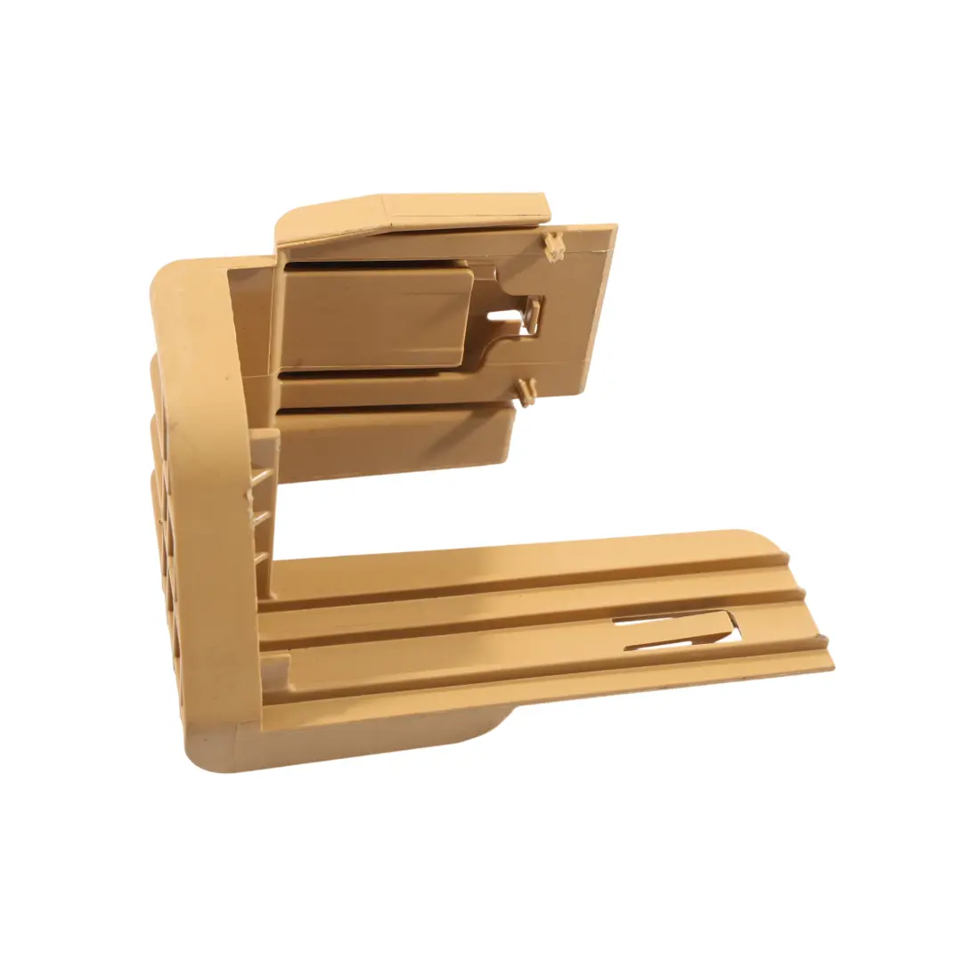 Osłona Zacisku Dodatniego Akumulatora do Audi A4 S4 8W A5 S5 F5 o numerze 8W0915429A Audi A4 S4 8W A5 S5 F5 Osłona Zacisku Dodatniego Akumulatora - SKU 8W0915429A - Numer Części 8W0915429A